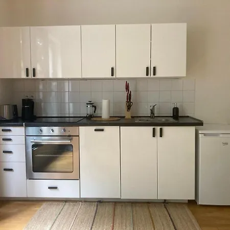 Park Klamovka Apartment